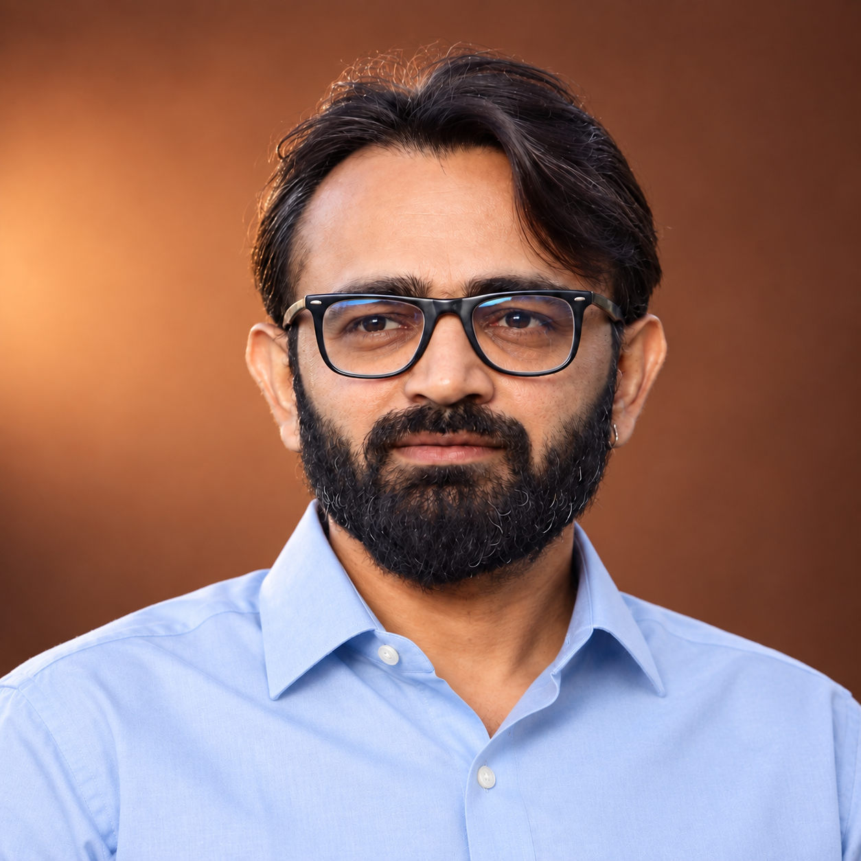 Hiren Ghoniya, FOUNDER & CEO